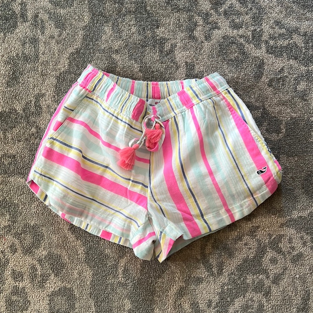 Vineyard Vines NWT Shorts